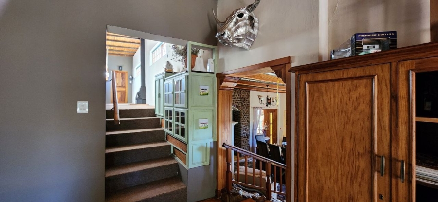 10 Bedroom Property for Sale in Joubertina Eastern Cape